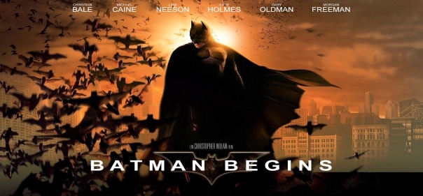 Список лучших фантастических фильмов про владеющих супер-костюмами супер-героев: Бэтмен: Начало (2005)